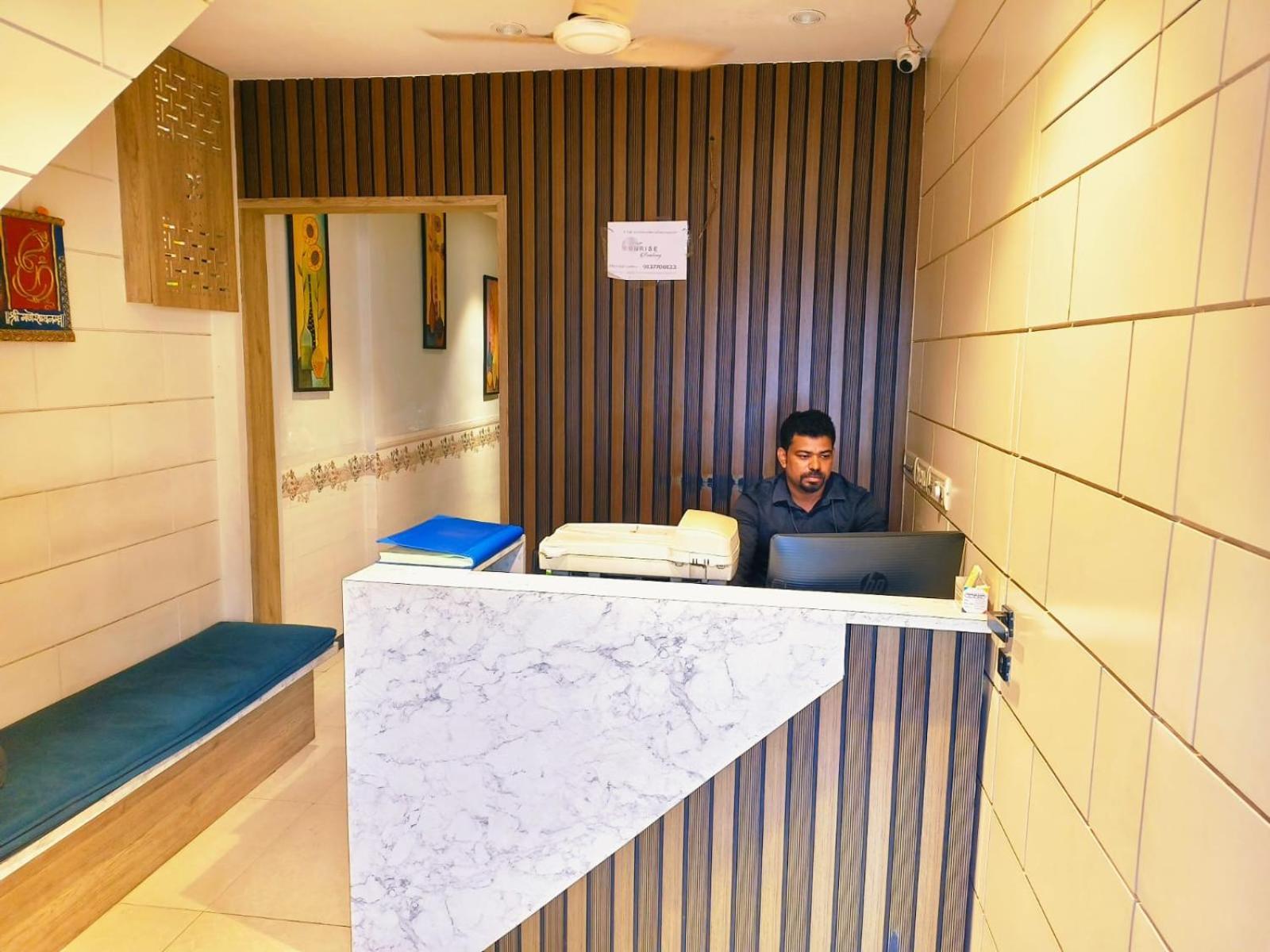 Hotel Sunrise Residency Bombay Esterno foto